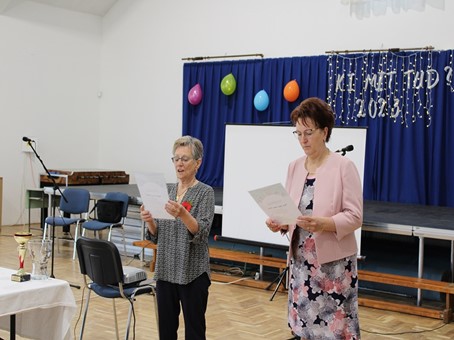 Kerepeczki Magdolna, intézményvezető asszony, Szalai Józsefné a NOLAK alapítvány kuratóriumának elnöke